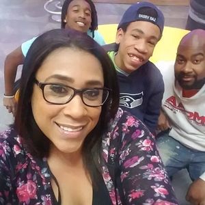 Meet your Posher, Robin